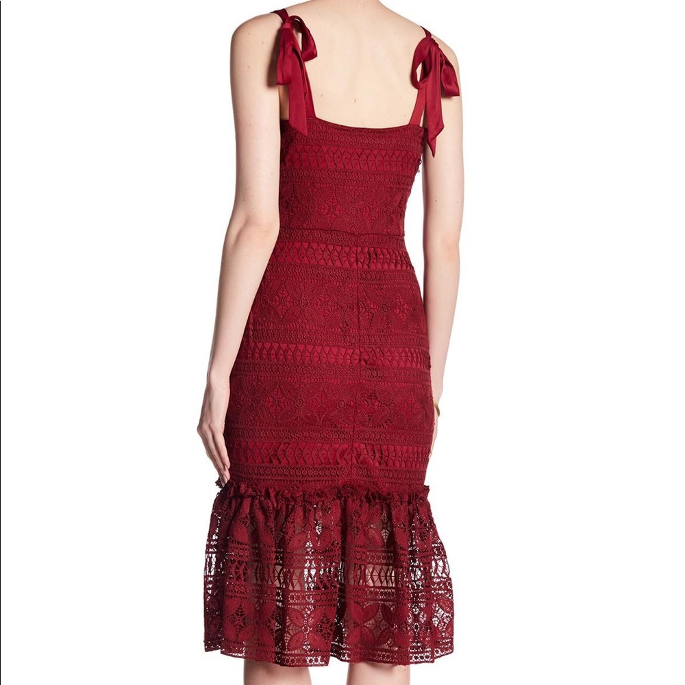 ALEXIA ADMOR red crochet dress NWT - Picture 2 of 4